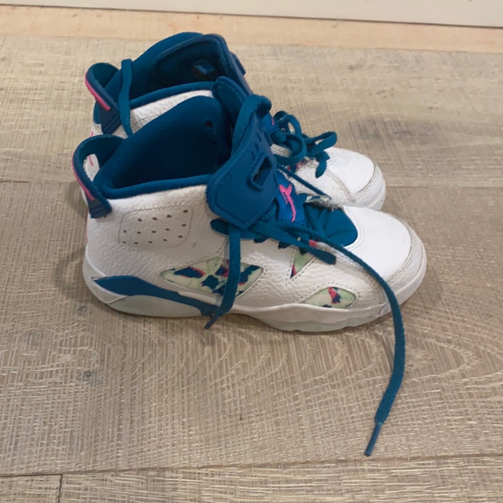 Kids Air Jordan Size 12
